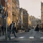 Rue Faidherbe Lille, vue depuis Lille-Flandres vers la place du Théâtre