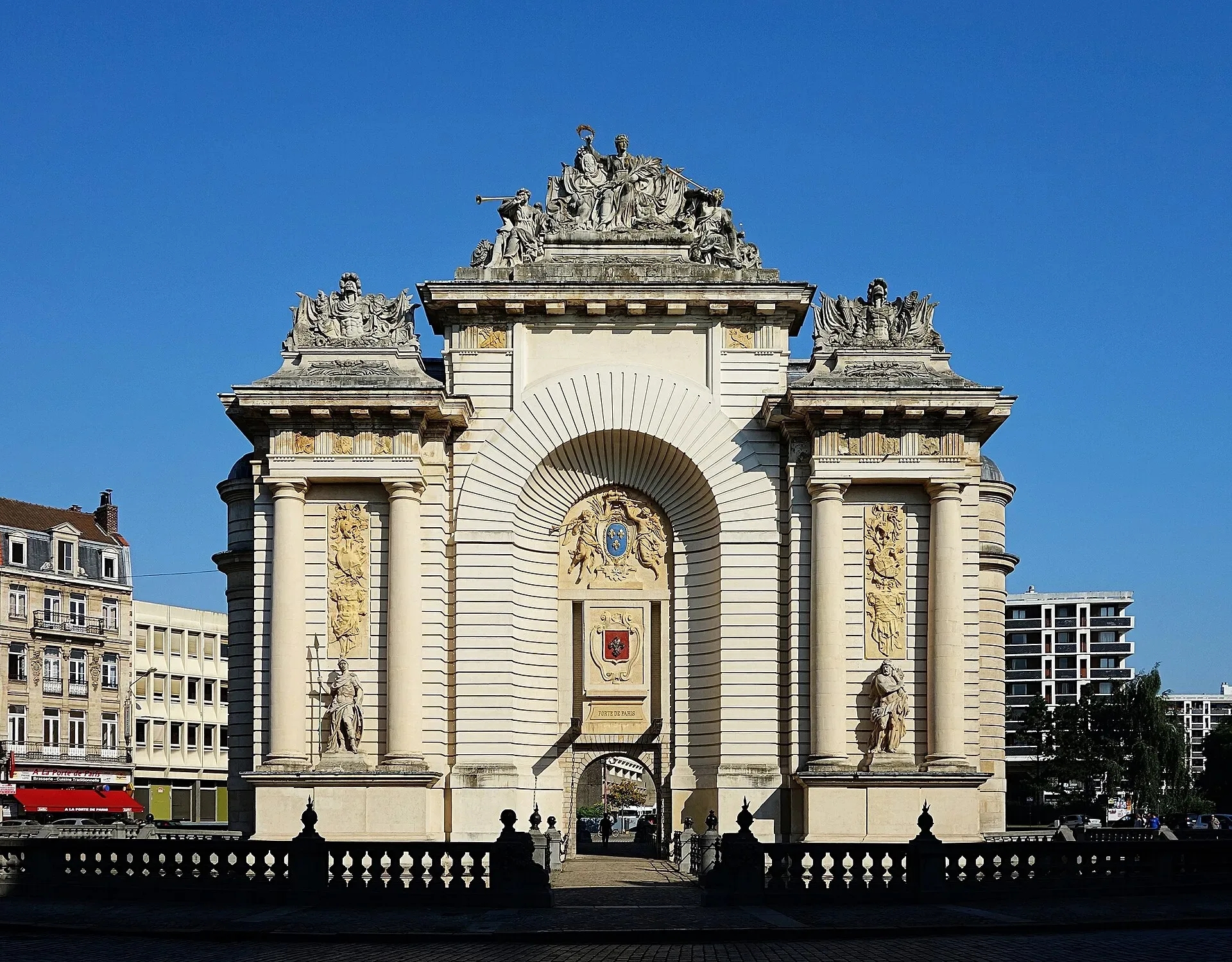 Porte de Paris